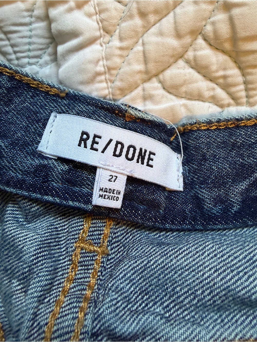 Re/Done Low Rise Loose Bootcut Jeans in Ranchito - Picture 7 of 8